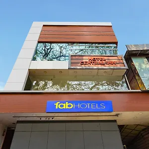 Hotel Fabhotel Residency, Tripunithura