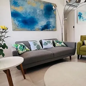https://the-artists-room.allrivieramayahotels.com