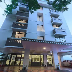 https://tea-castle.hotels-munnar.com